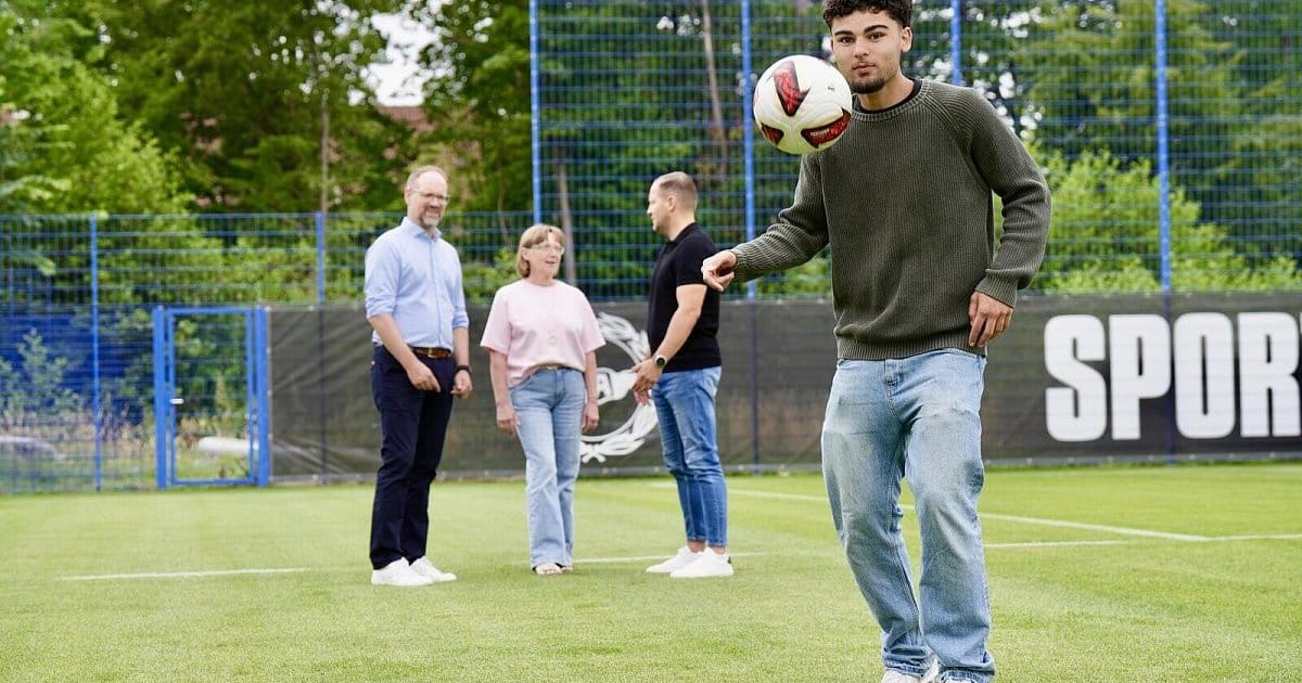 Yasar startet als Profi