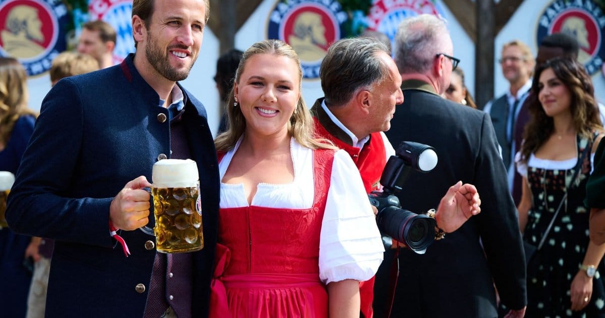 BVB vorn, Bayern auf der Wiesn