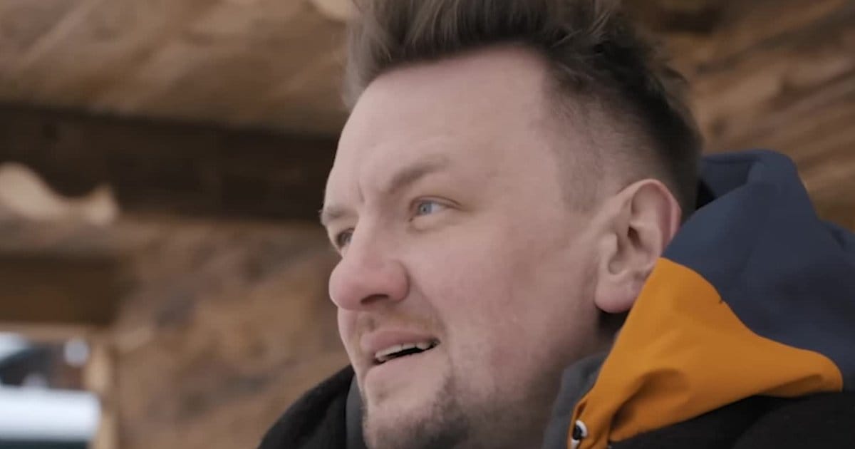 Ben Zucker fliegt als Erste Maske