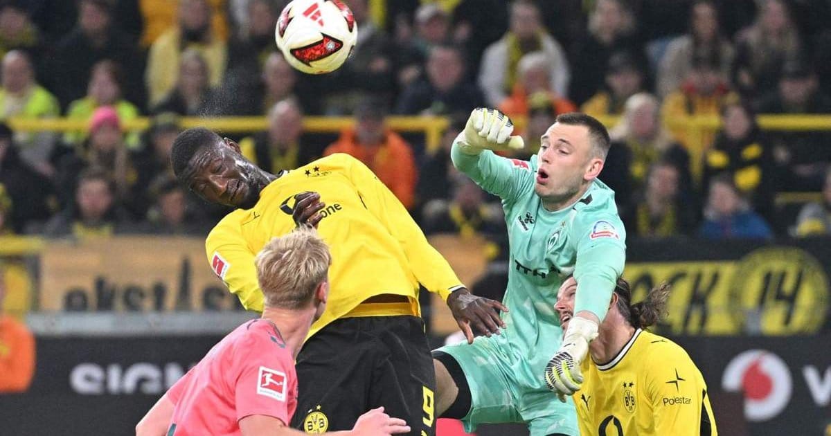 Füllkrug rettet Werder spät