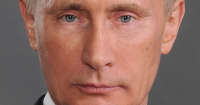 Putin droht, Kiew unter Feuer