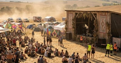 Ozora endet nach zwei Todesfällen